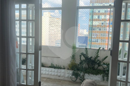 Cobertura penthouse com 486 m², 5 dormitórios e 2 vagas em ótima localização