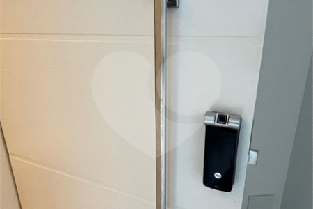Apartamento à venda ou para alugar com 2 suítes em Alvinópolis, Atibaia, SP