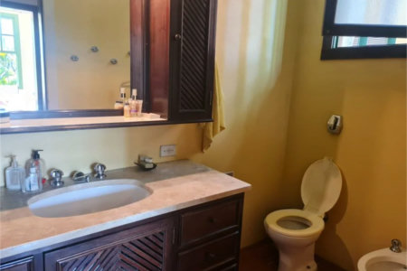 Casa à venda com 5 quartos, sendo 2 suítes, em Jardim Morumbi, São Paulo, SP