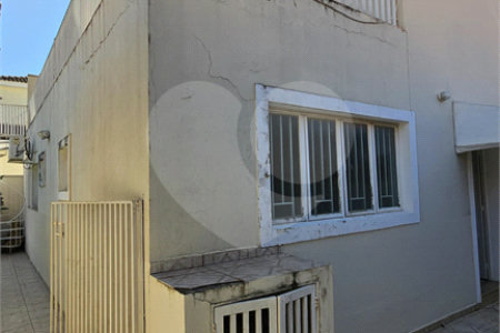 Sobrado à venda com 3 quartos, sendo 2 suítes, em Jardim Rossignatti, Indaiatuba, SP