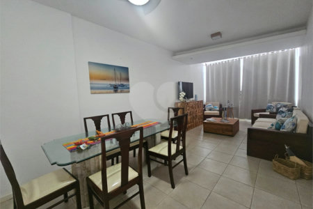 Cobertura à venda com 3 quartos, sendo 1 suíte,  no Centro, Cabo Frio, RJ