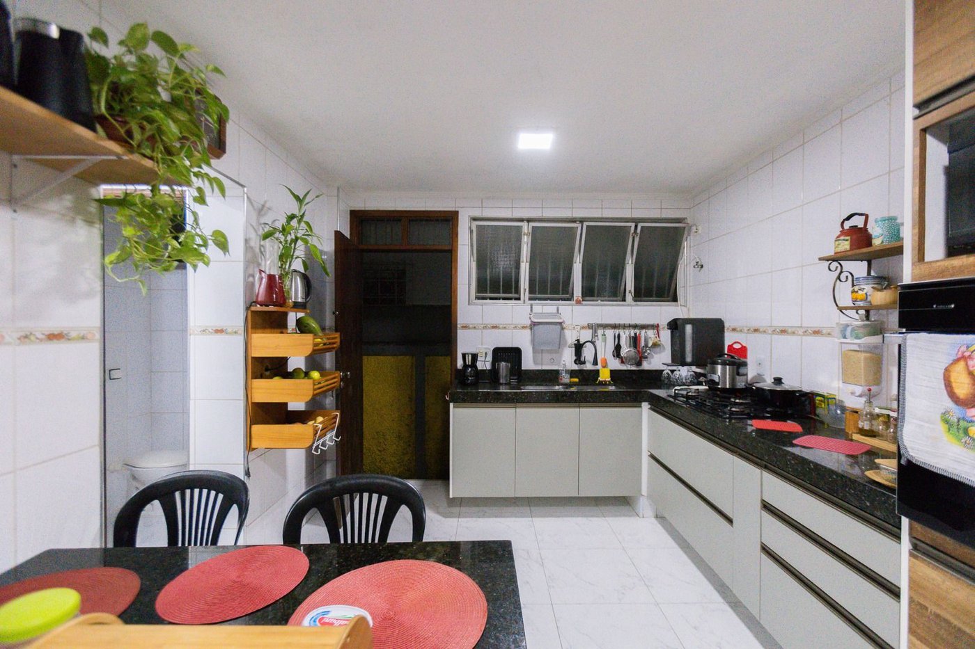 Casa com 3 dormitórios à venda por R$ 1.980.000,00 - Pompéia - Santos/SP