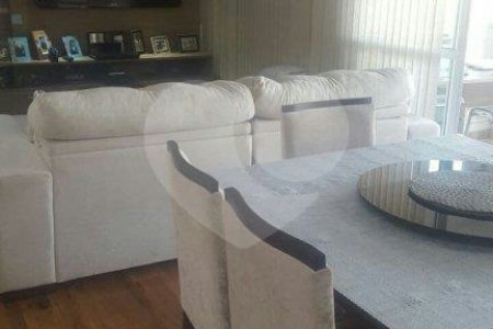 Apartamento à venda com 3 quartos, sendo 1 suíte, em Água Branca, São Paulo, SP