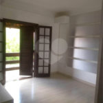 Casa à venda com 4 quartos, sendo 1 suíte,  em Vila Suissa, Mogi das Cruzes, SP