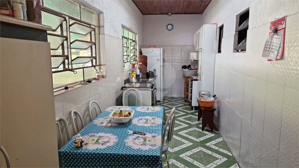 Chácara à venda com 4 quartos, sendo 1 suíte, em Taiaçupeba, Mogi das Cruzes, SP