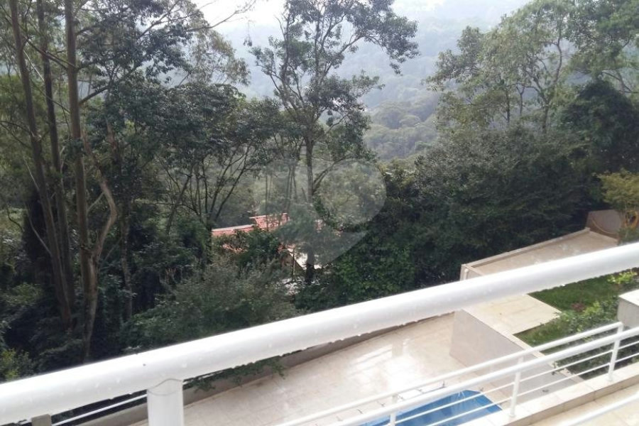 Casa à venda com 5 suítes no condomínio Parque Imperial da Cantareira, Mairiporã - SP