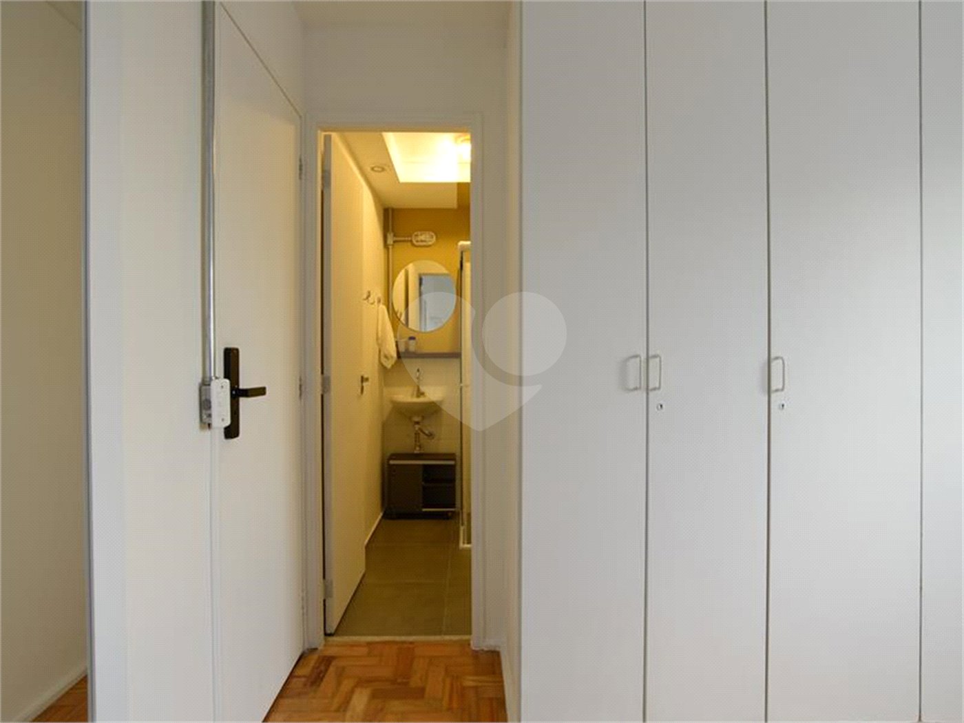 Apartamento à venda com 4 quartos, sendo 2 suítes, em Vila Olímpia, São Paulo, SP