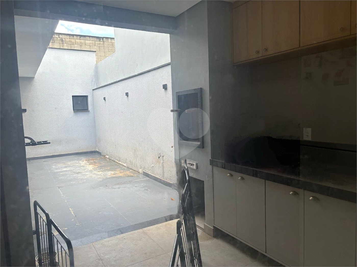 Casa à venda com 3 quartos, sendo 1 suíte, no condomínio Jardim, Sorocaba - SP