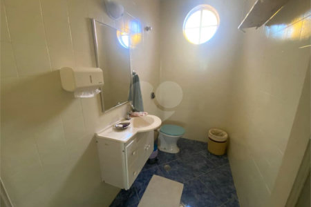 Casa Térrea à venda com 3 quartos, sendo 1 suíte, em Vila Nivi, São Paulo, SP