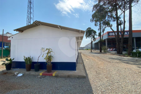 Salão para alugar em Vila Amorim, Suzano, SP