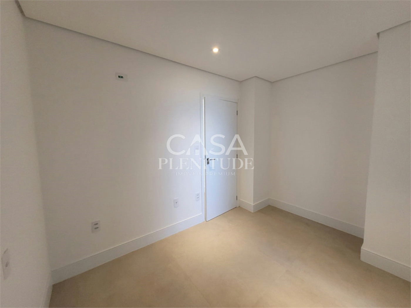 Apartamento à venda com 3 suítes em Parque Campolim, Sorocaba, SP