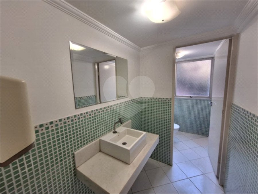 Sala à venda em Vila Mariana, São Paulo, SP