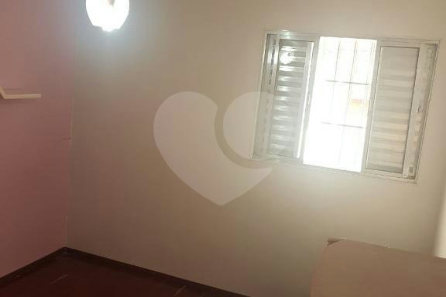 Sobrado à venda com 2 quartos em Santana, São Paulo, SP