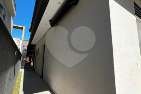 Casa à venda com 4 suítes no condomínio Residencial Mosaico da Serra, Mogi das Cruzes - SP