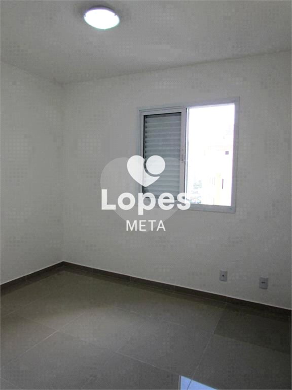 Apartamento à venda com 3 quartos, sendo 1 suíte, em Parque Residencial Aquarius, São José dos Campos, SP