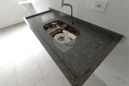 Apartamento à venda ou para alugar com 2 quartos em Vila Ema, São Paulo, SP