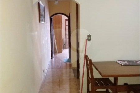 Casa à venda com 3 quartos, sendo 1 suíte, em Vila Irmãos Arnoni, São Paulo, SP