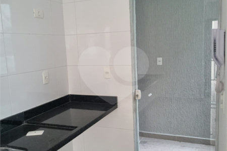 Casa à venda com 2 quartos no condomínio Conego Ladeira, São Paulo - SP