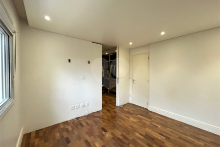 Apartamento à venda com 3 quartos, sendo 1 suíte, em Vila Leopoldina, São Paulo, SP