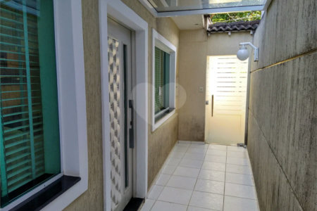 Casa à venda com 3 quartos, sendo 1 suíte, em Jardim Franca, São Paulo, SP
