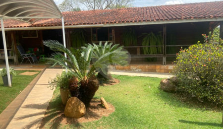 Chácara à venda com 3 quartos, sendo 1 suíte,  no Centro, Araçoiaba da Serra, SP