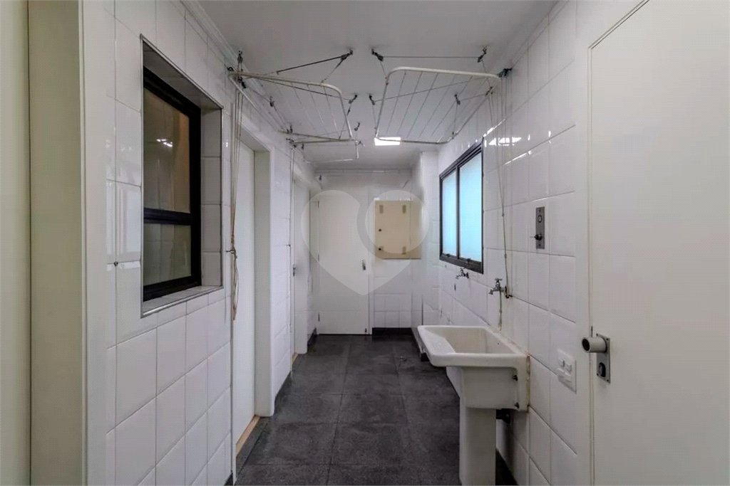 Apartamento à venda com 4 quartos, sendo 2 suítes, em Paraíso do Morumbi, São Paulo, SP