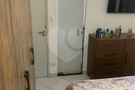 Apartamento à venda com 2 quartos, sendo 1 suíte,  em Canto do Forte, Praia Grande, SP