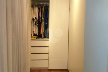 Casa à venda com 4 quartos, sendo 3 suítes,  em Jardim Bonfiglioli, São Paulo, SP