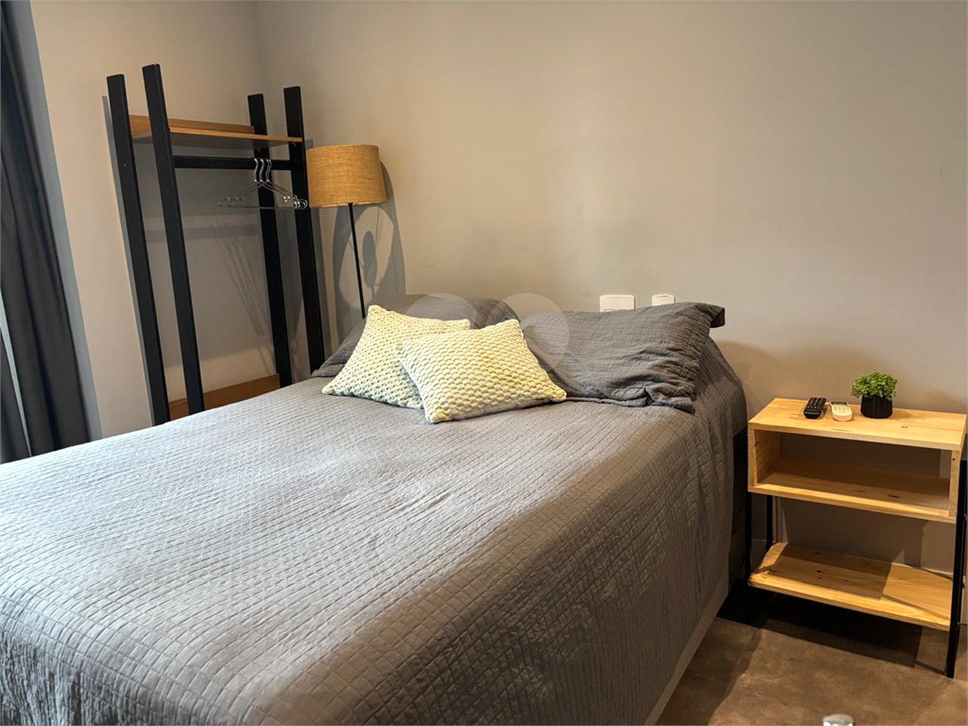Apartamento à venda ou para alugar com 1 suíte em Pinheiros, São Paulo, SP