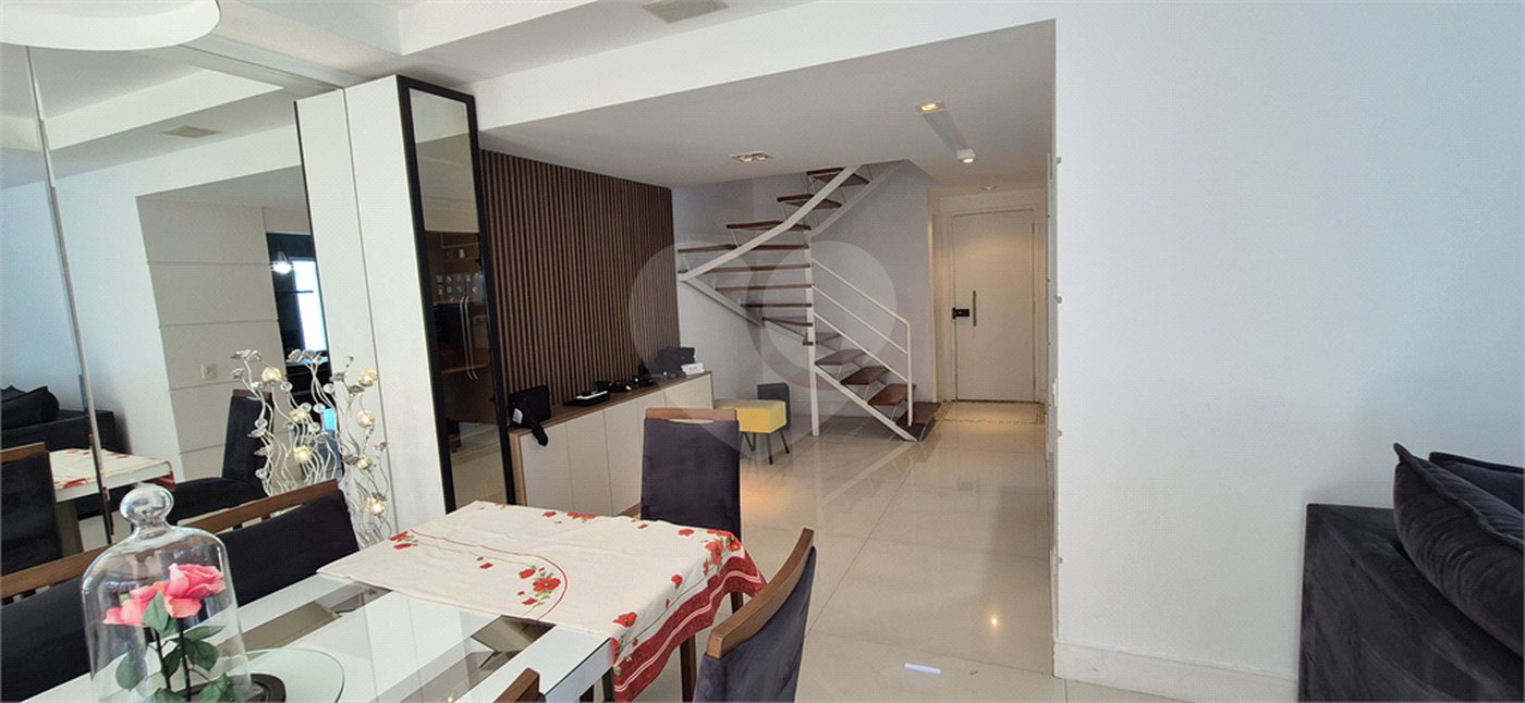 Casa à venda com 4 quartos, sendo 2 suítes,  no condomínio Aromaz, São Bernardo do Campo - SP