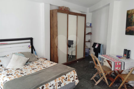 Sobrado à venda com 3 quartos, sendo 1 suíte, em Parque Fongaro, São Paulo, SP