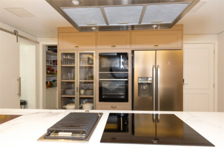 Apartamento à venda com 3 quartos, sendo 1 suíte,  em Vila Uberabinha, São Paulo, SP