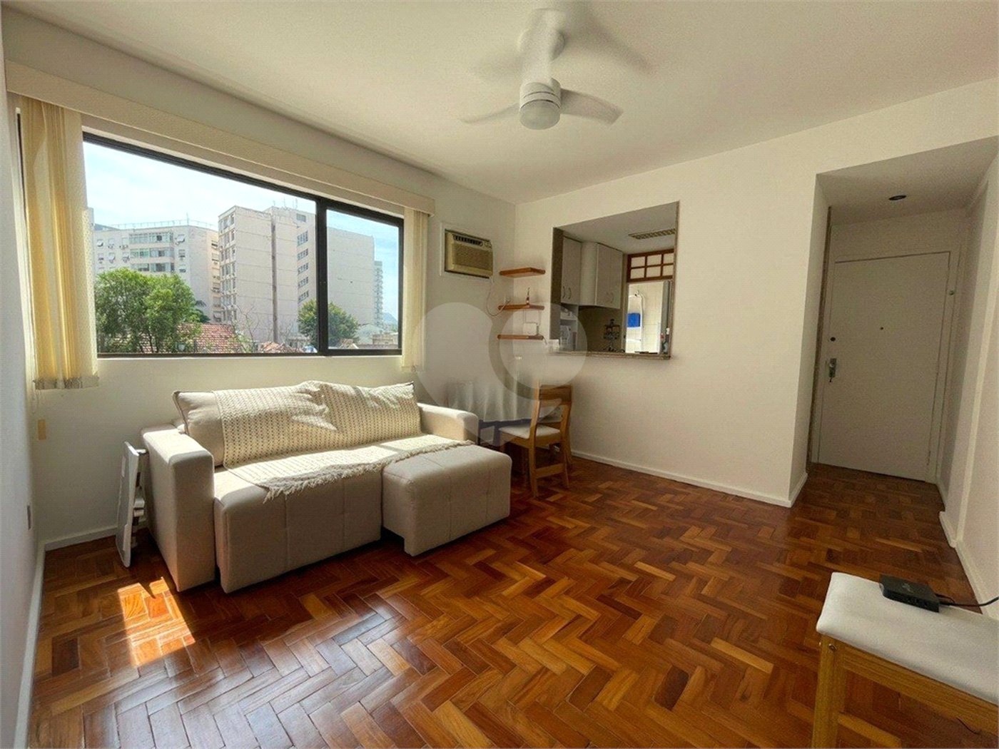 Apartamento à venda com 2 quartos, sendo 1 suíte, em Humaitá, Rio de Janeiro, RJ