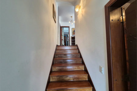 Casa de Vila à venda ou para alugar com 4 quartos, sendo 2 suítes, em Jardim Leonor, São Paulo, SP