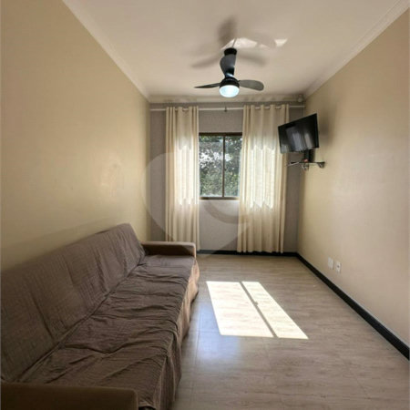 Apartamento à venda com 3 quartos, sendo 1 suíte, no Centro, Cabo Frio, RJ