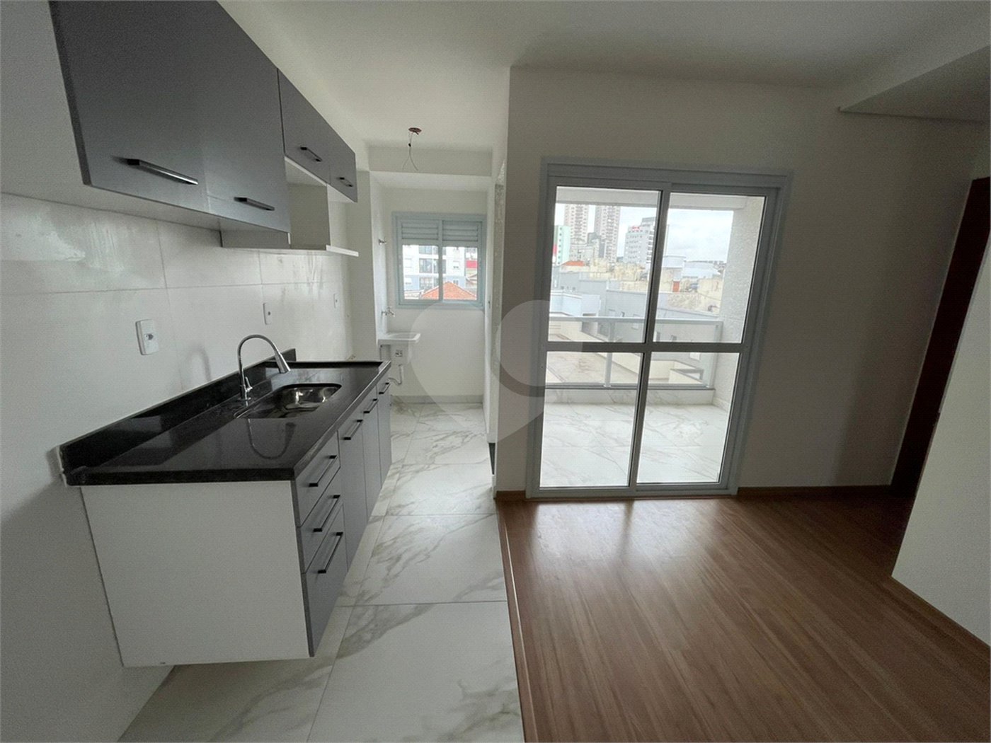 Apartamento à venda com 2 quartos, sendo 1 suíte, em Parada Inglesa, São Paulo, SP