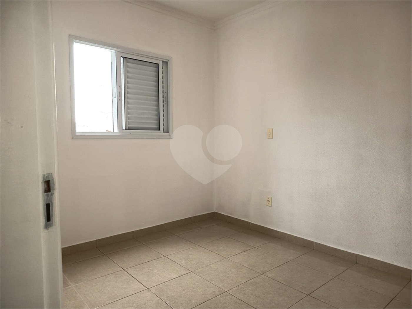 Apartamento à venda com 2 quartos, sendo 1 suíte, em Vila Barão, Sorocaba, SP
