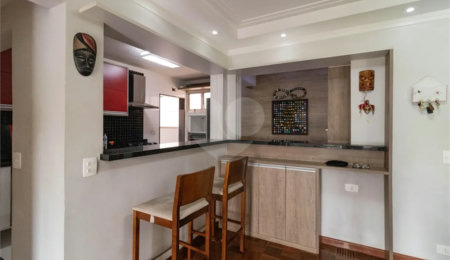 Apartamento à venda com 3 quartos em Vila Pompéia, São Paulo, SP