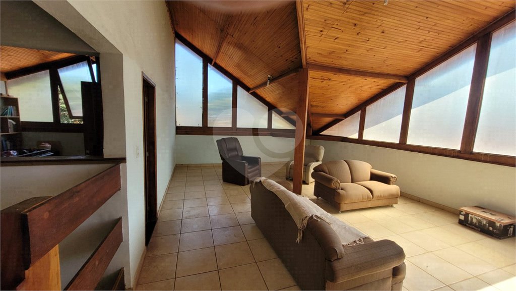 Casa em Condomínio, no Parque Sabará