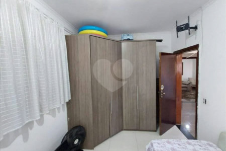 Casa à venda com 4 quartos, sendo 1 suíte,  em Jardim do Bosque, Hortolândia, SP
