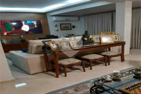 Apartamento à venda com 3 quartos, sendo 1 suíte, em Copacabana, Rio de Janeiro, RJ