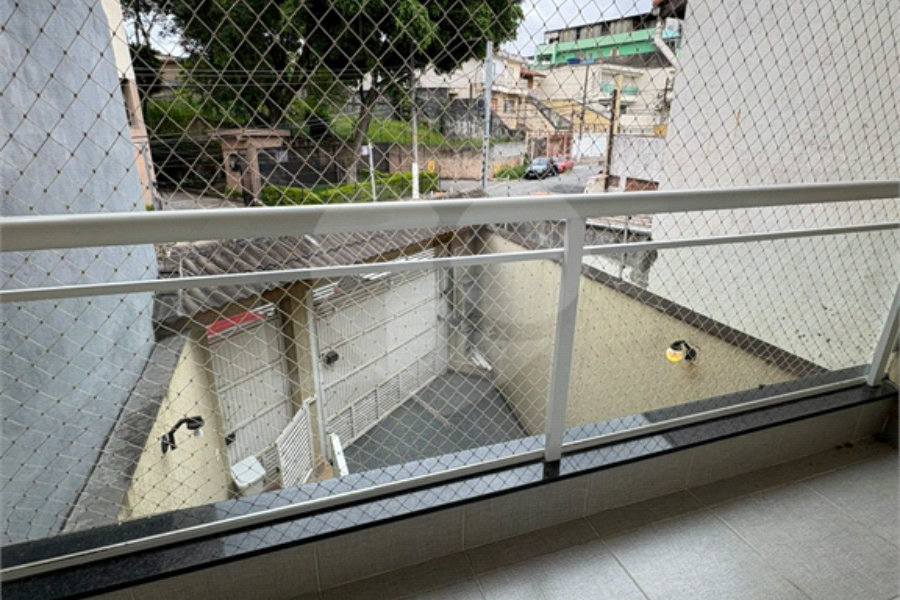 Sobrado à venda com 3 suítes em Sitio Morro Grande, São Paulo, SP