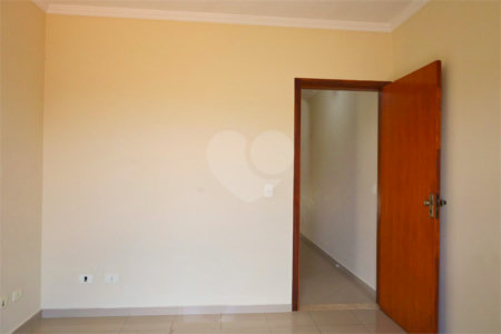 Sobrado à venda com 3 suítes em Vila Marari, São Paulo, SP