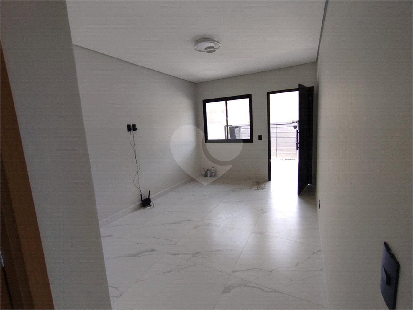 Casa à venda com 3 quartos, sendo 2 suítes, em Cachoeirinha, Bom Jesus dos Perdões, SP
