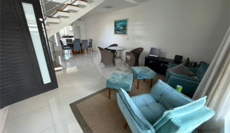Casa à venda com 3 suítes em Vila Augusta, Guarulhos, SP