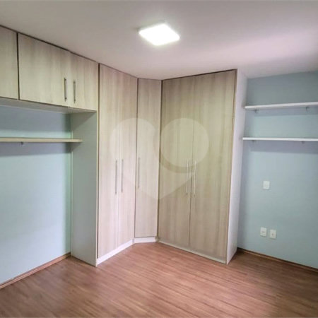 Sobrado à venda com 2 quartos, sendo 1 suíte,  em Vila Suissa, Mogi das Cruzes, SP