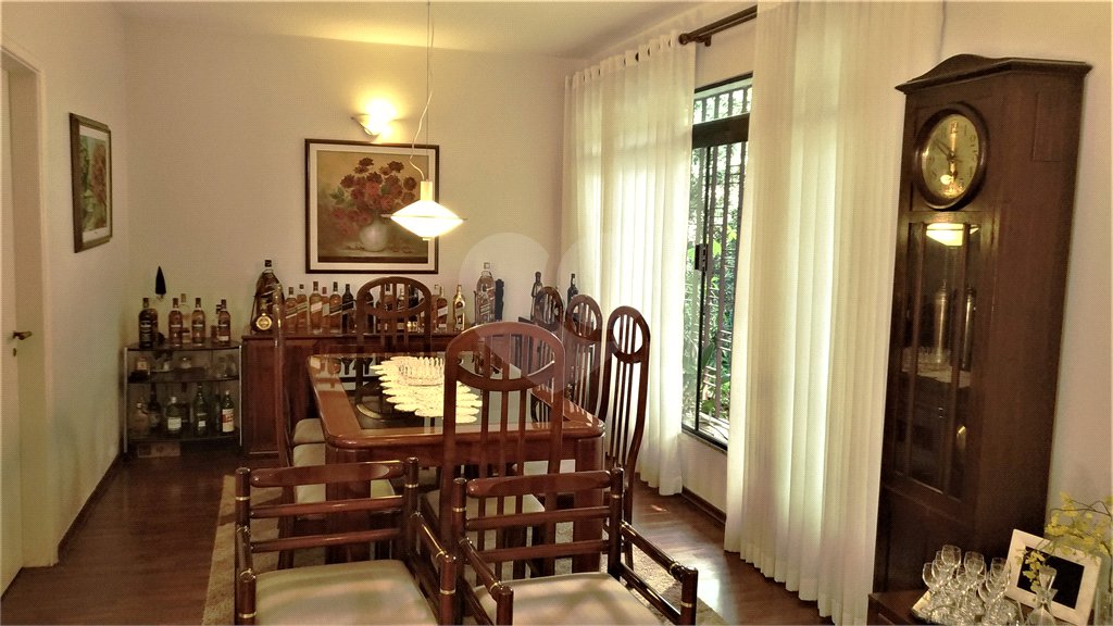 Casa Térrea à venda com 4 quartos, sendo 1 suíte, em Butantã, São Paulo, SP