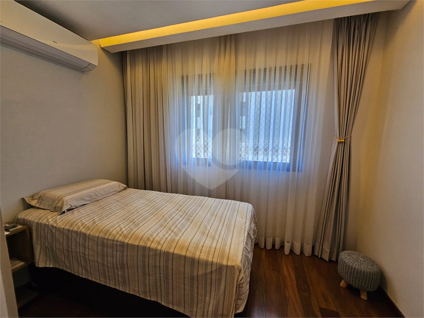 Apartamento à venda com 3 quartos, sendo 1 suíte, em Chácara Santo Antônio, São Paulo, SP