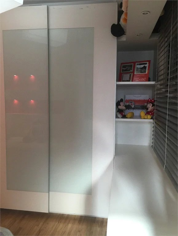 Apartamento à venda com 4 suítes em Vila Gertrudes, São Paulo, SP