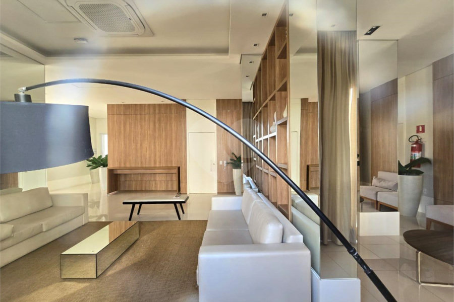 Apartamento à venda com 2 quartos, sendo 1 suíte, em Barra Funda, São Paulo, SP